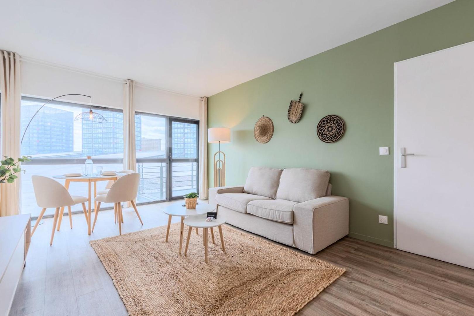 Europe/flandres Stations With Balcony! Apartamento